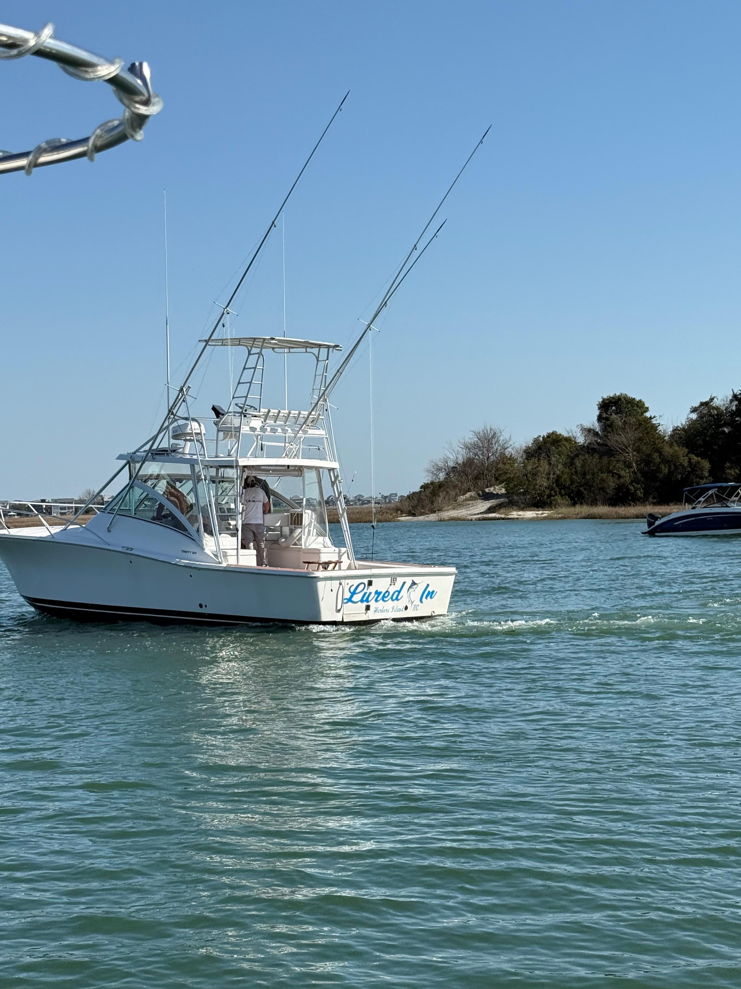 2005 Luhrs 36 - Image 4