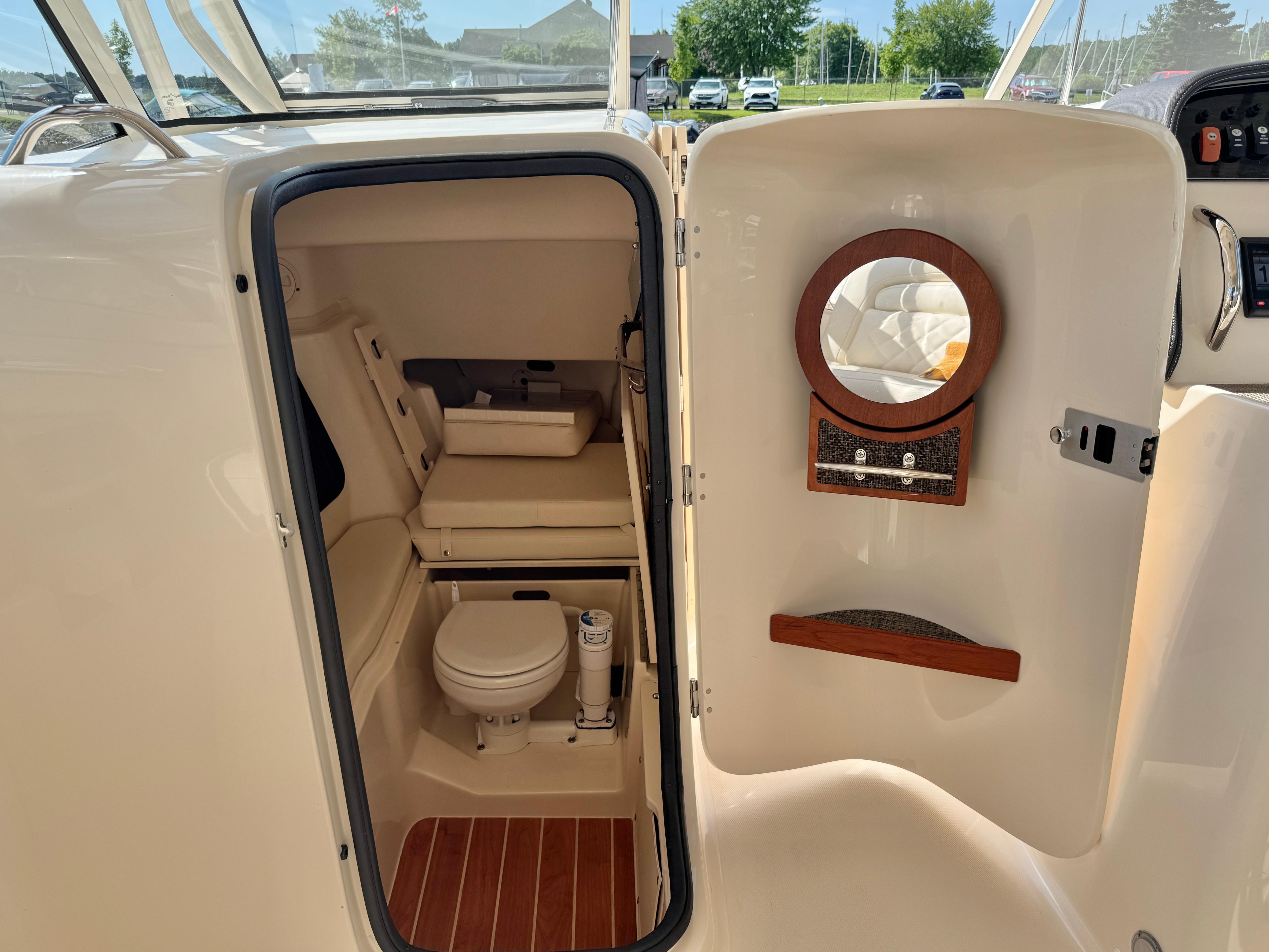 2019-grady-white-freedom-307-power-9863321-20250707042847336-1