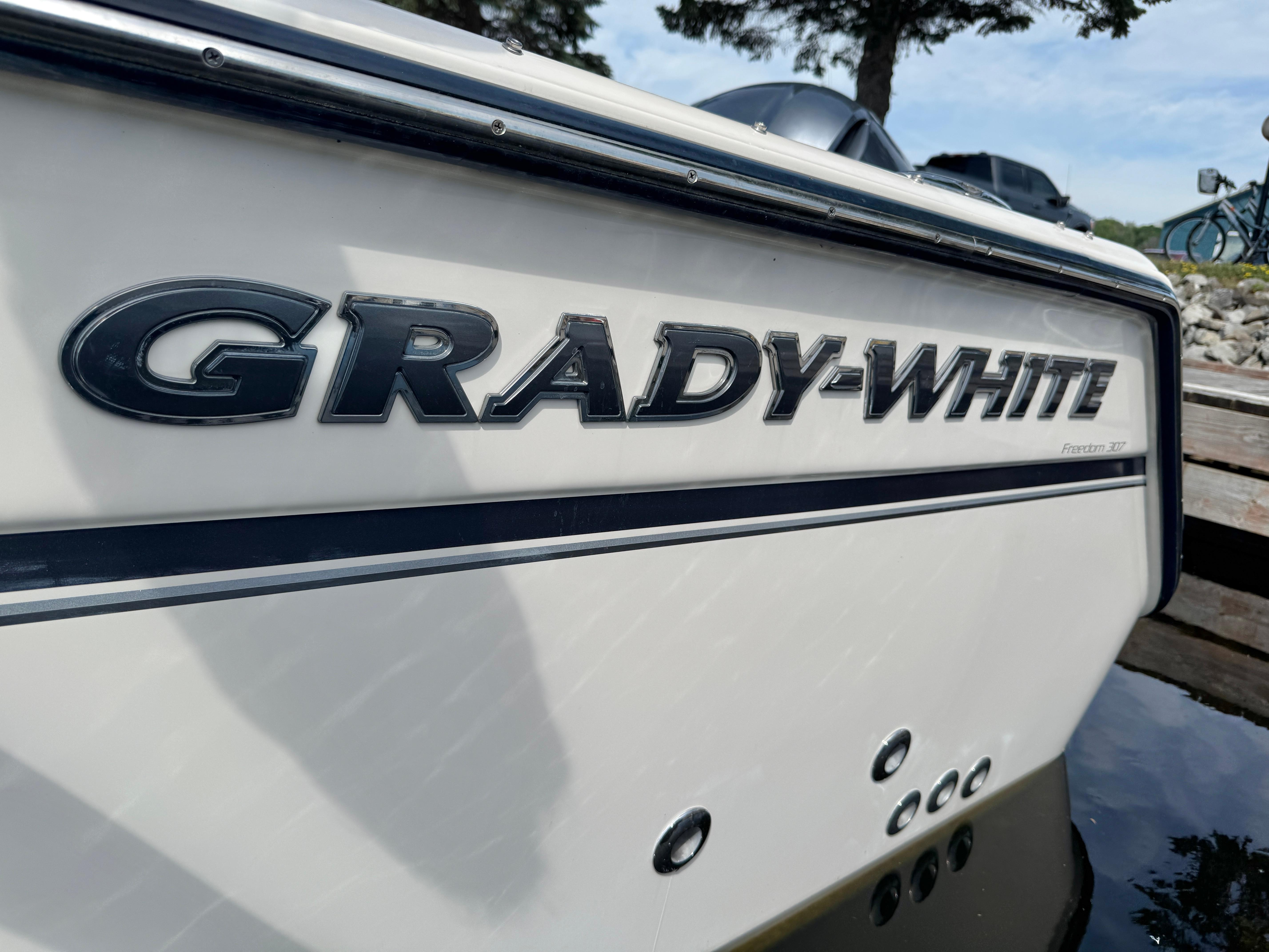 2019-grady-white-freedom-307-power-9863321-20250707043223694-1