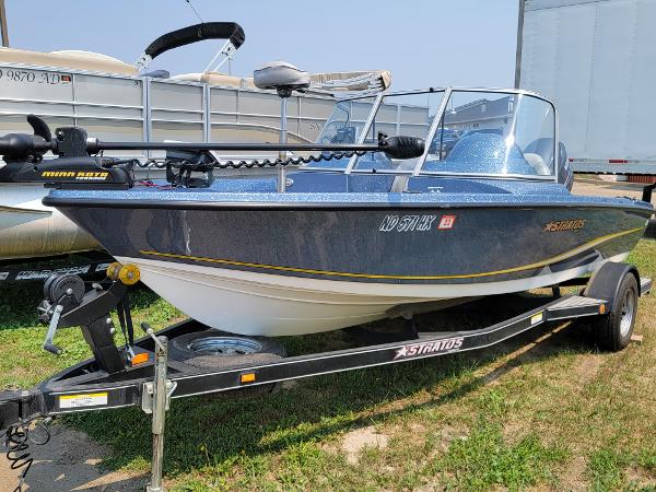 2010 Stratos boat for sale, model of the boat is 1760DV & Image # 1 of 16