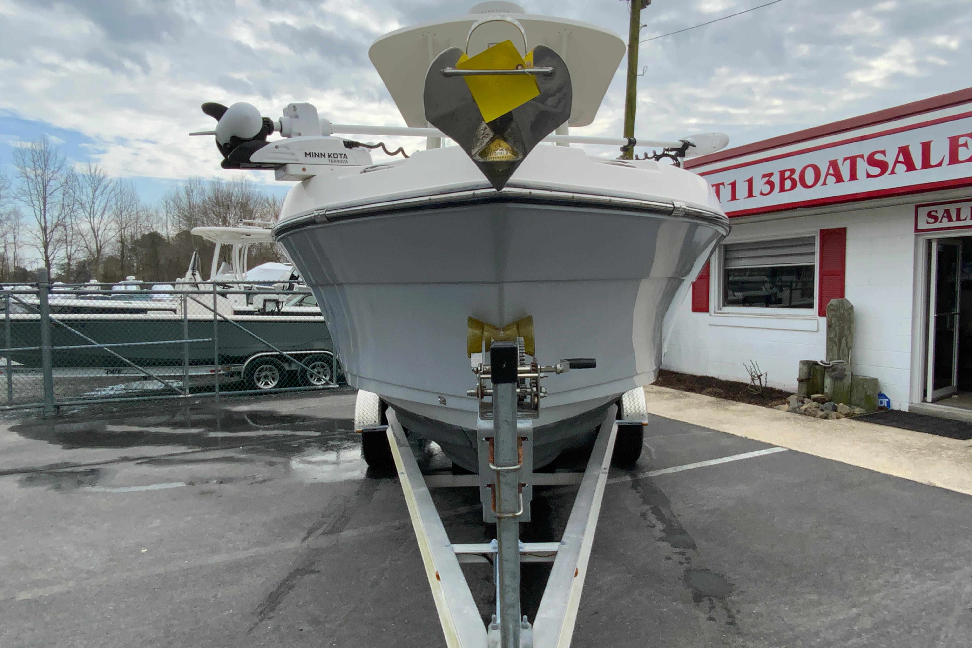 2019 Century 2301 Center Console-4