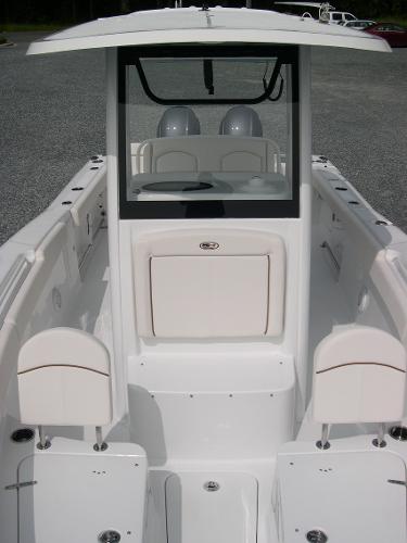 Gamefish 27 Forward Seat Photo 18