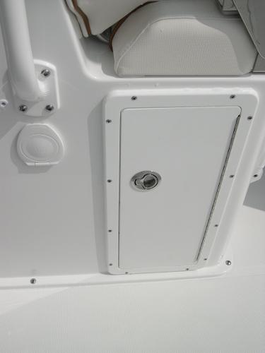 Gamefish 27 Forward Seat Photo 32