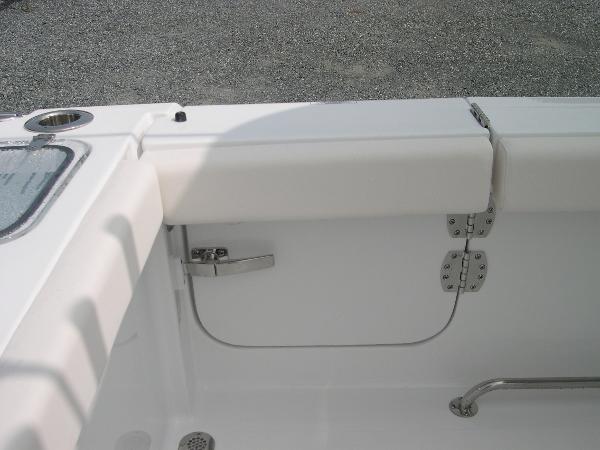 Gamefish 27 Forward Seat Photo 47