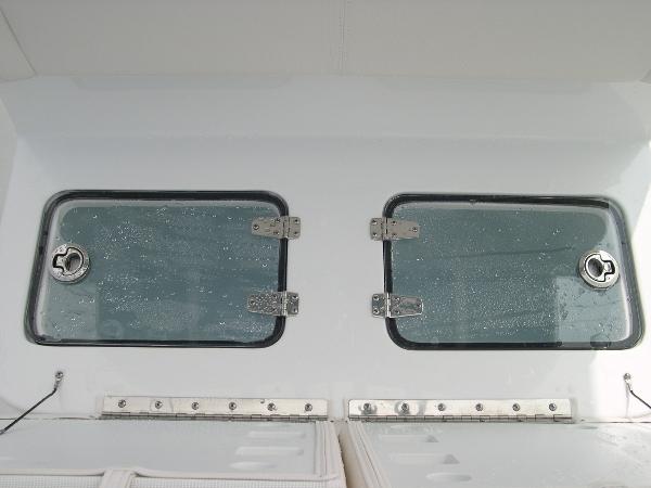 Gamefish 27 Forward Seat Photo 37
