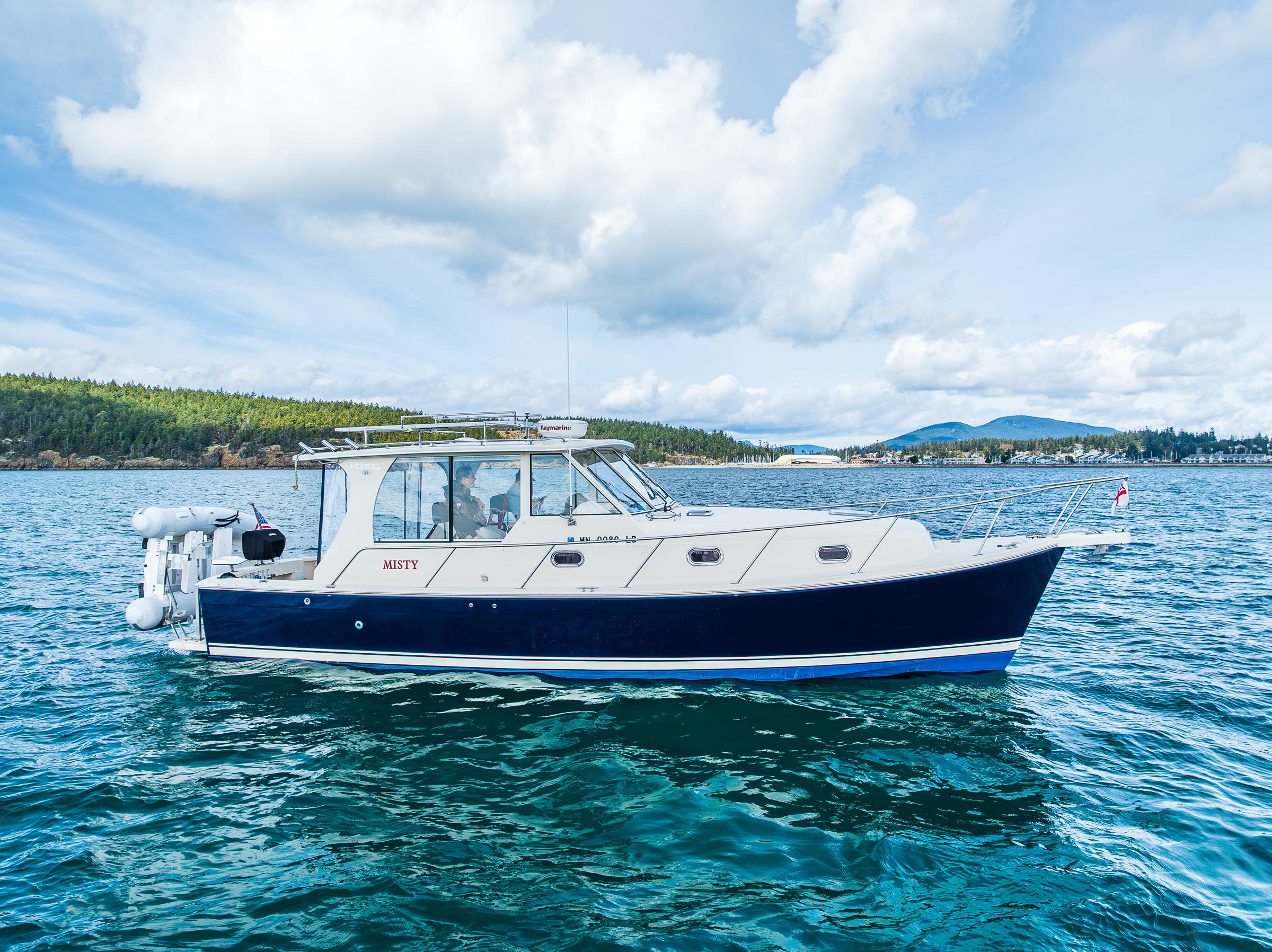 2007-mainship-pilot-34-power-9723304-20250320213001557-1_XLARGE
