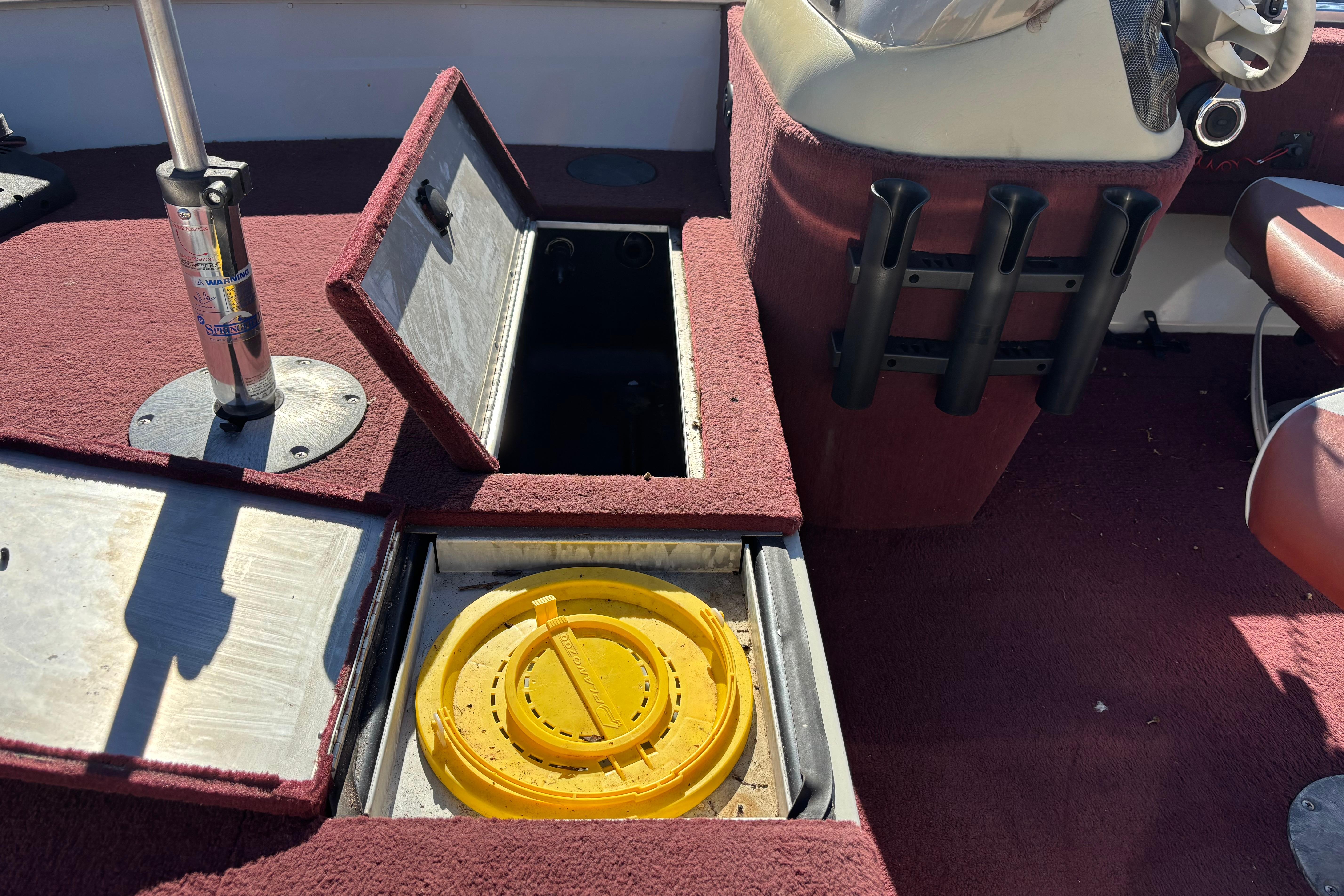 2002 Lowe Fishing Machine 165 Gallery