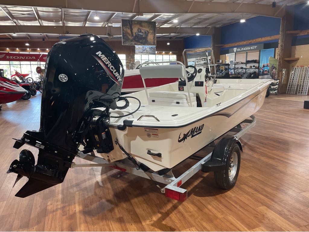 2021 Mako boat for sale, model of the boat is M17CCJ & Image # 5 of 9