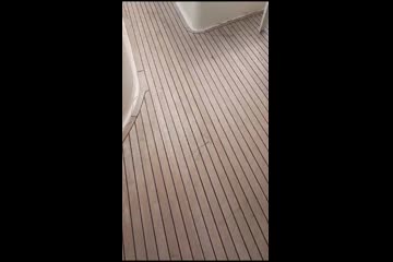 2008 Ferretti Yachts 780