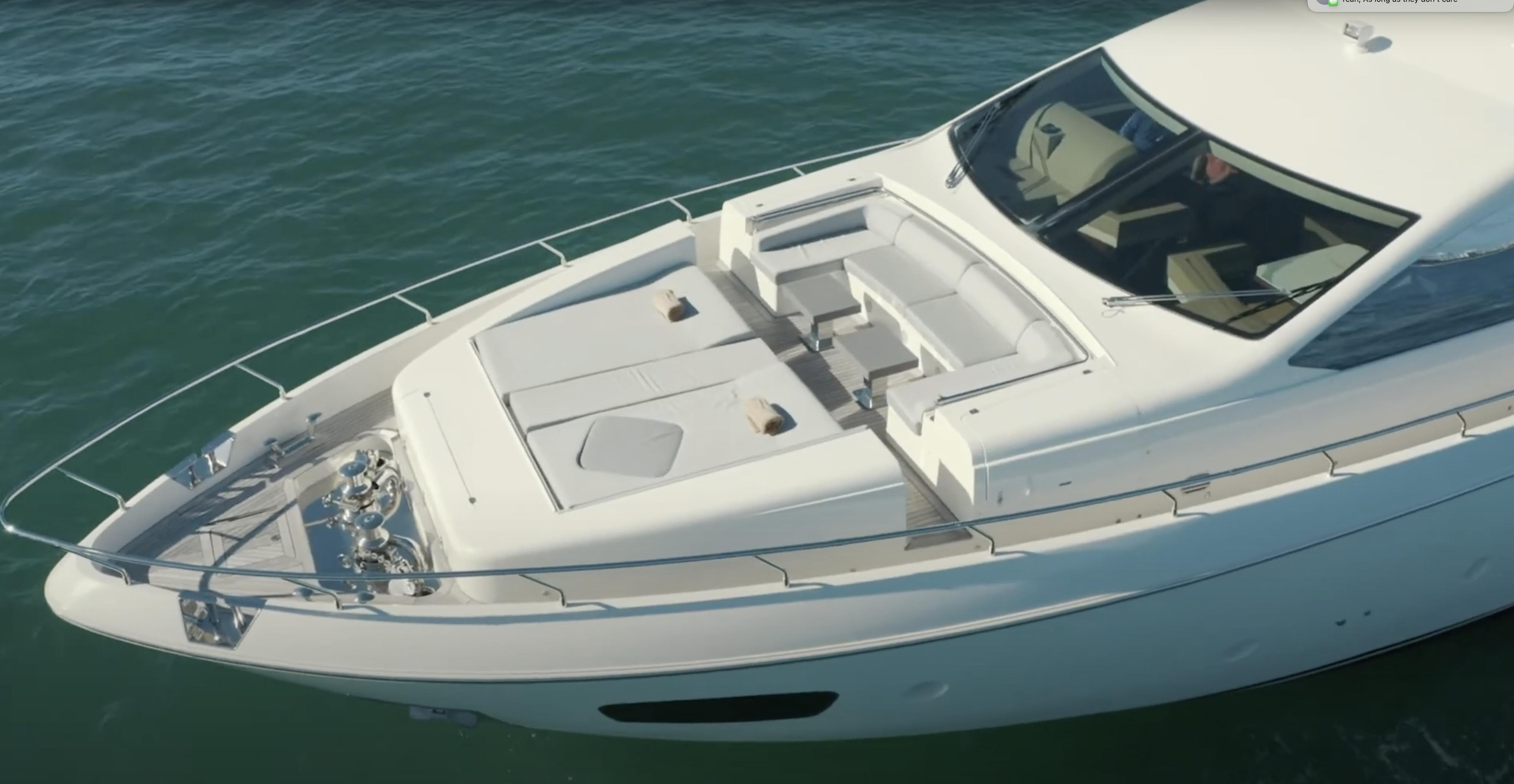 2010 Azimut