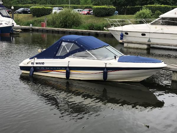 2001 Bayliner 175