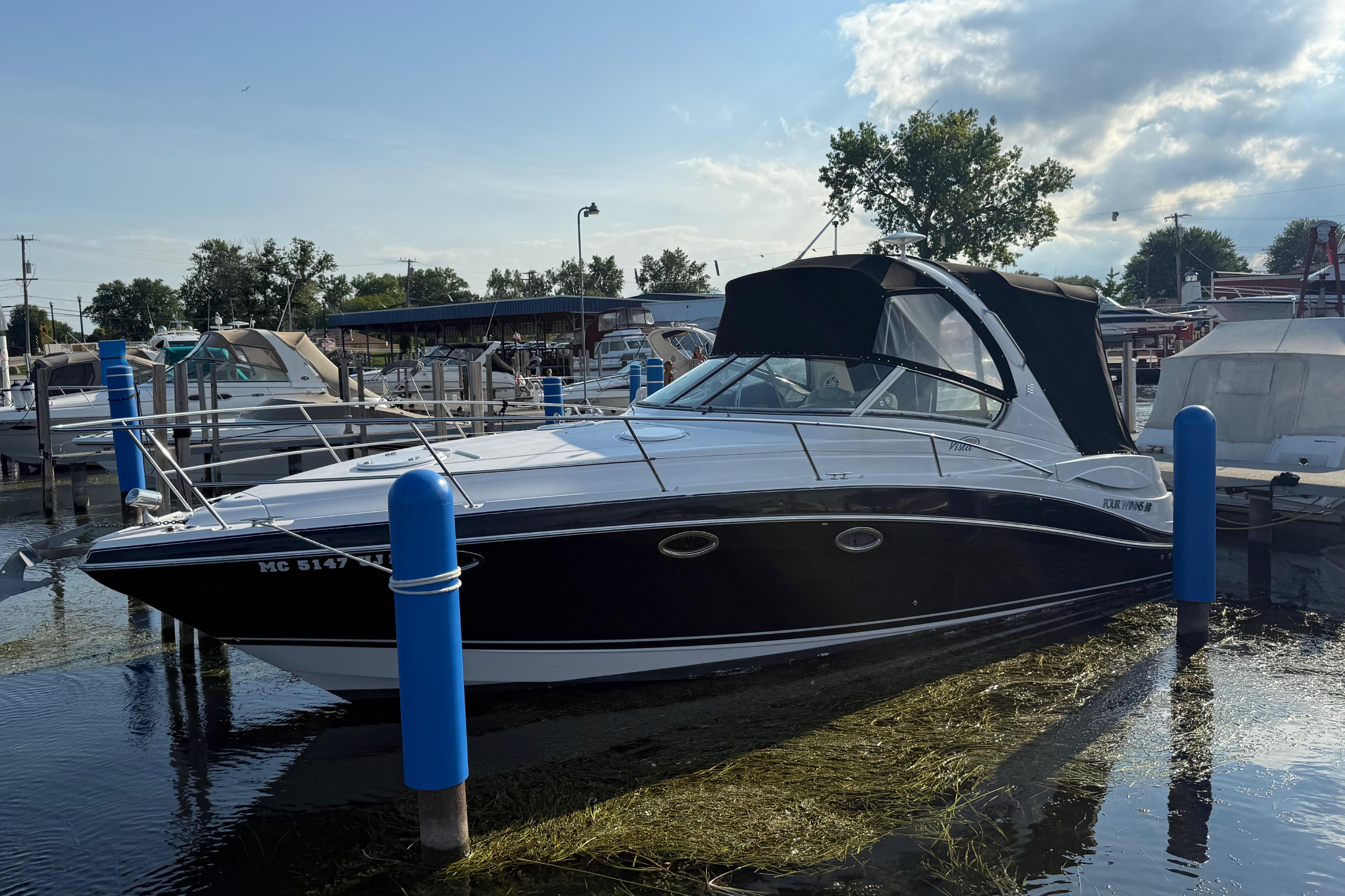 ■ マリン ヴィネツィア Lahaina Harbor, a traditional puzzle - Stave Puzzles