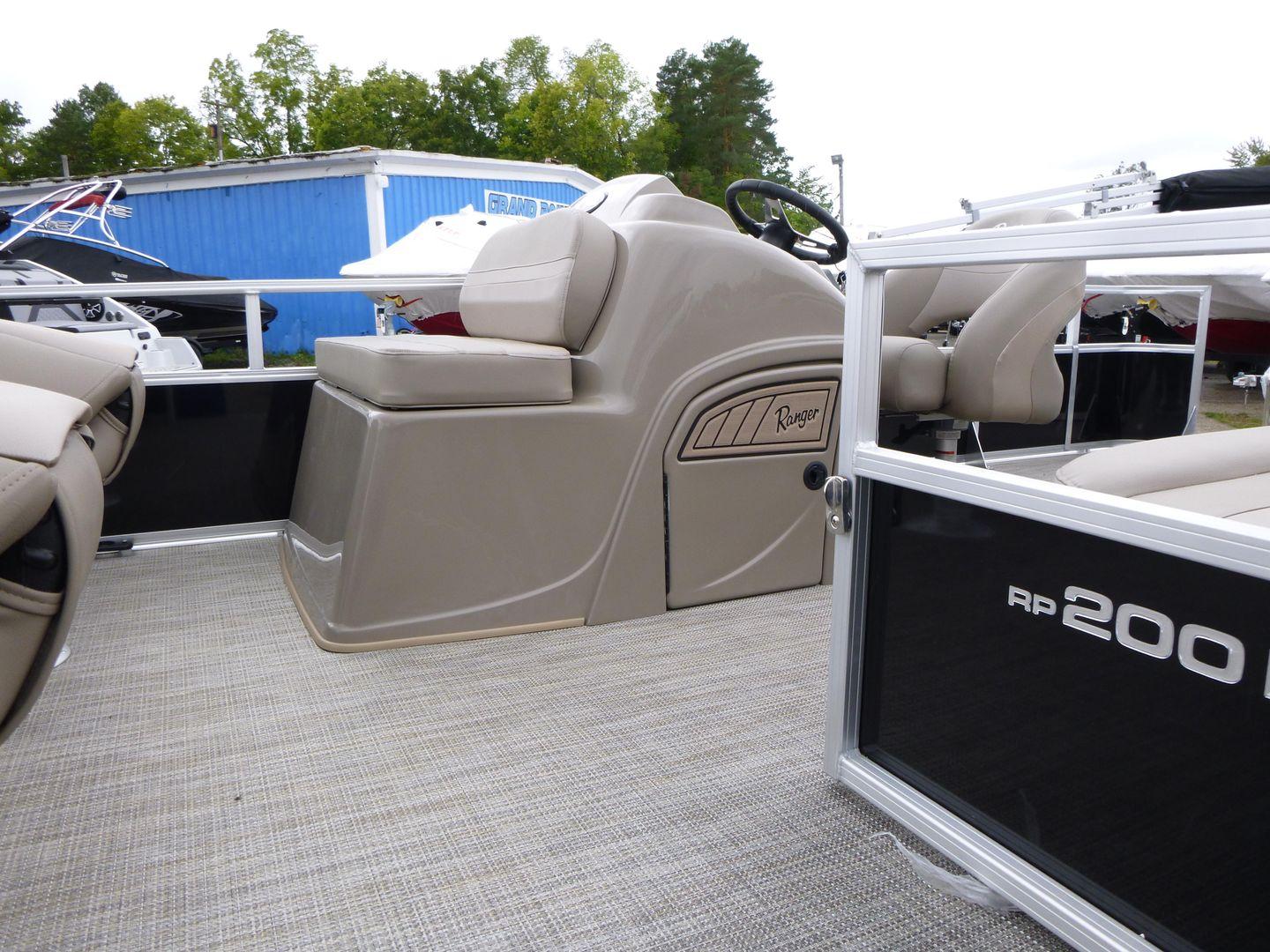 2024 Ranger Reata 200F Gallery