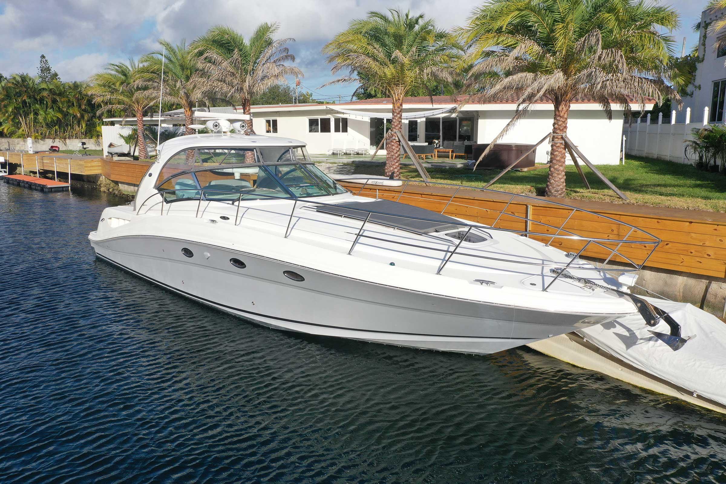 45' sea ray yacht