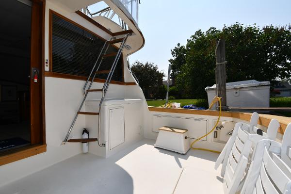 35' Ocean Yachts, Listing Number 100901967, - Photo No. 7
