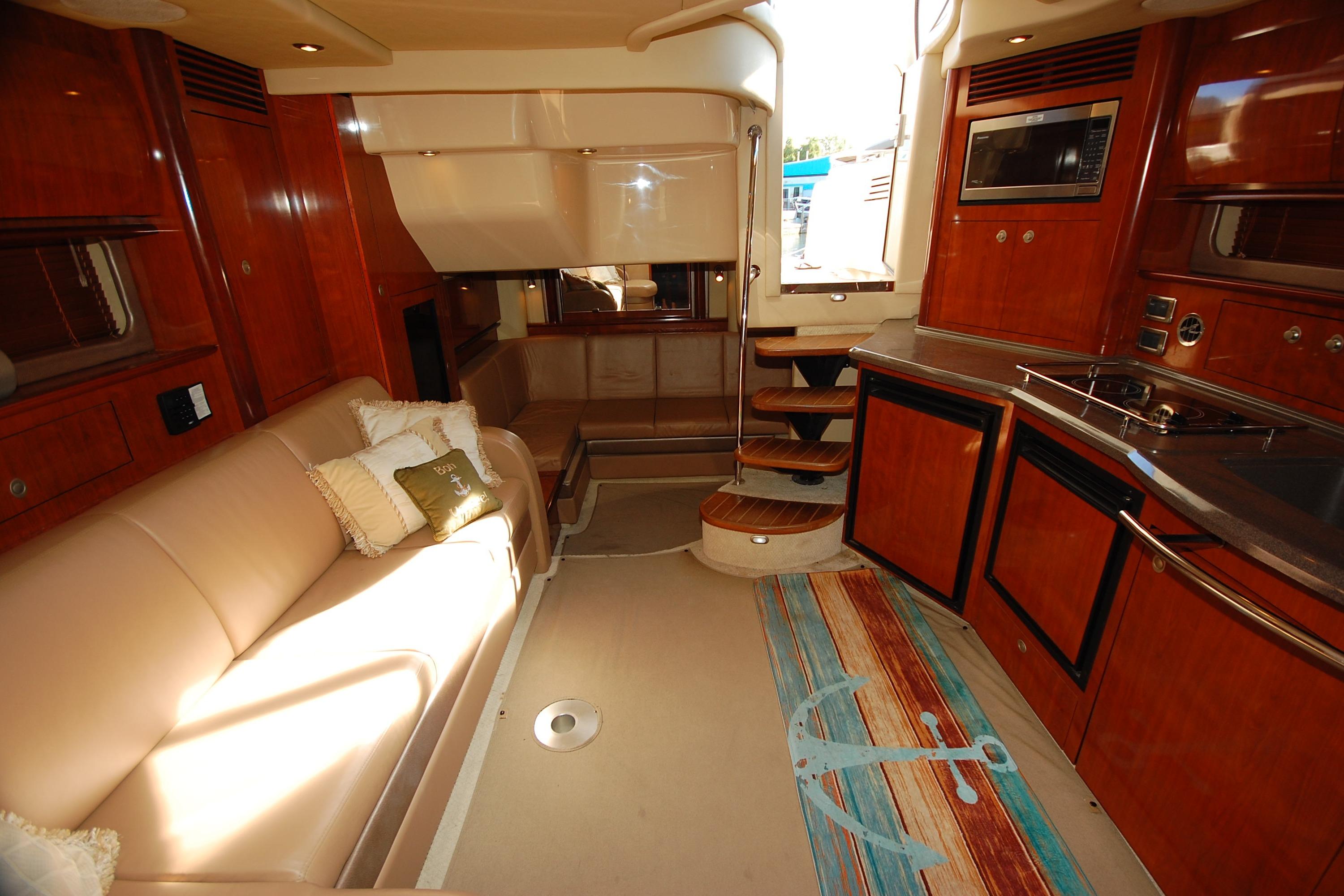 OH 10482 HG Knot 10 Yacht Sales OH 10482 HG Knot 10 Yacht Sales