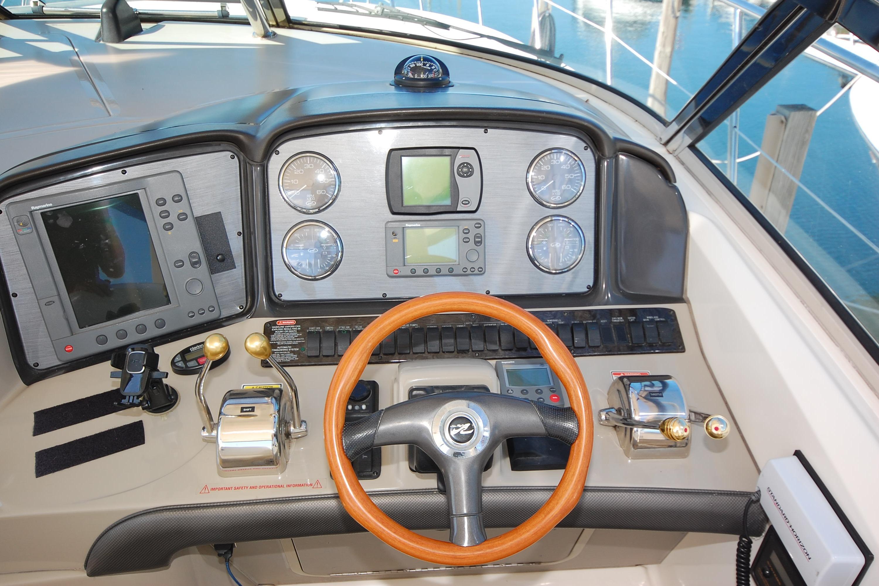 OH 10482 HG Knot 10 Yacht Sales OH 10482 HG Knot 10 Yacht Sales