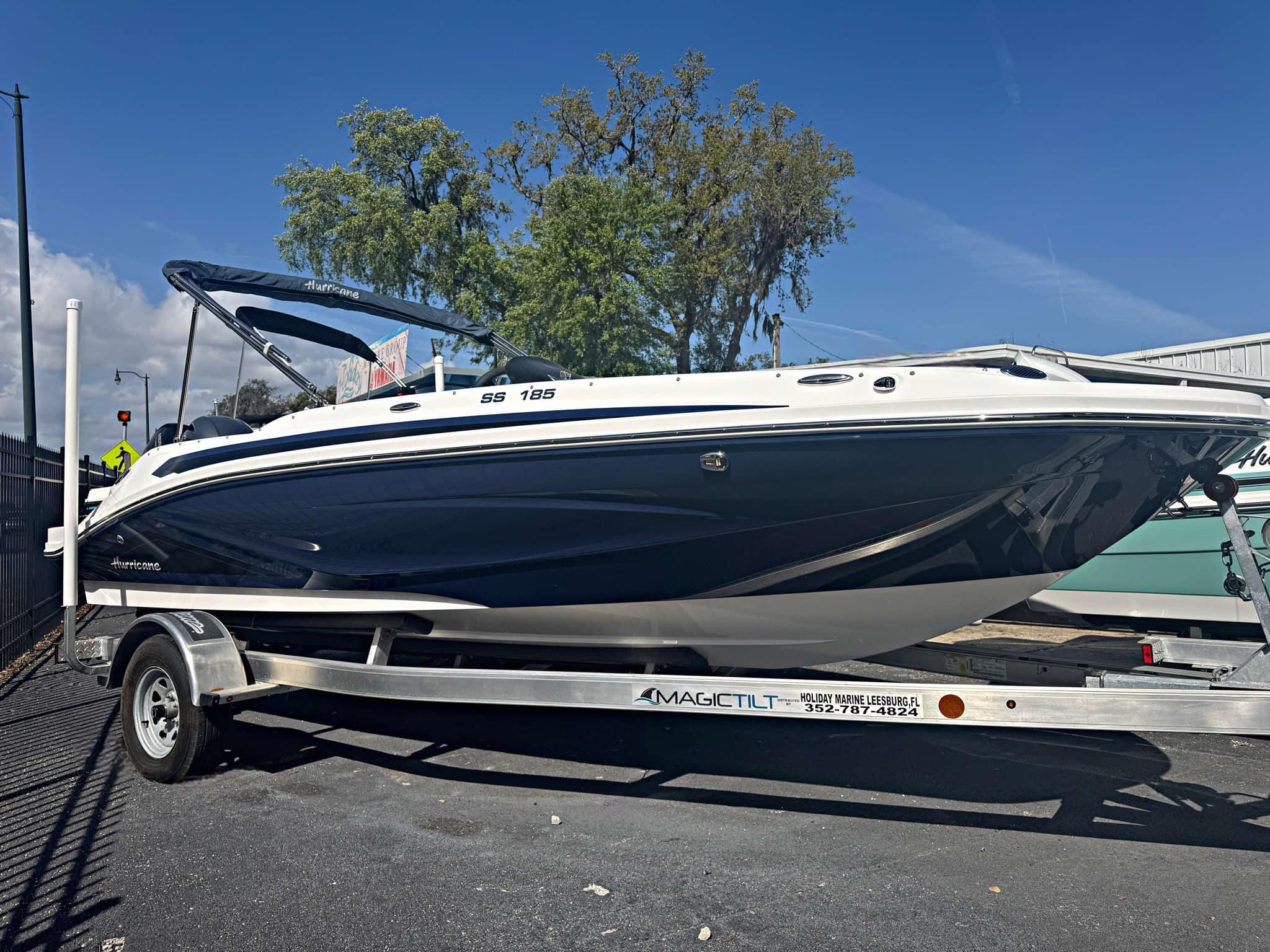 2024 Hurricane SunDeck Sport 185 OB