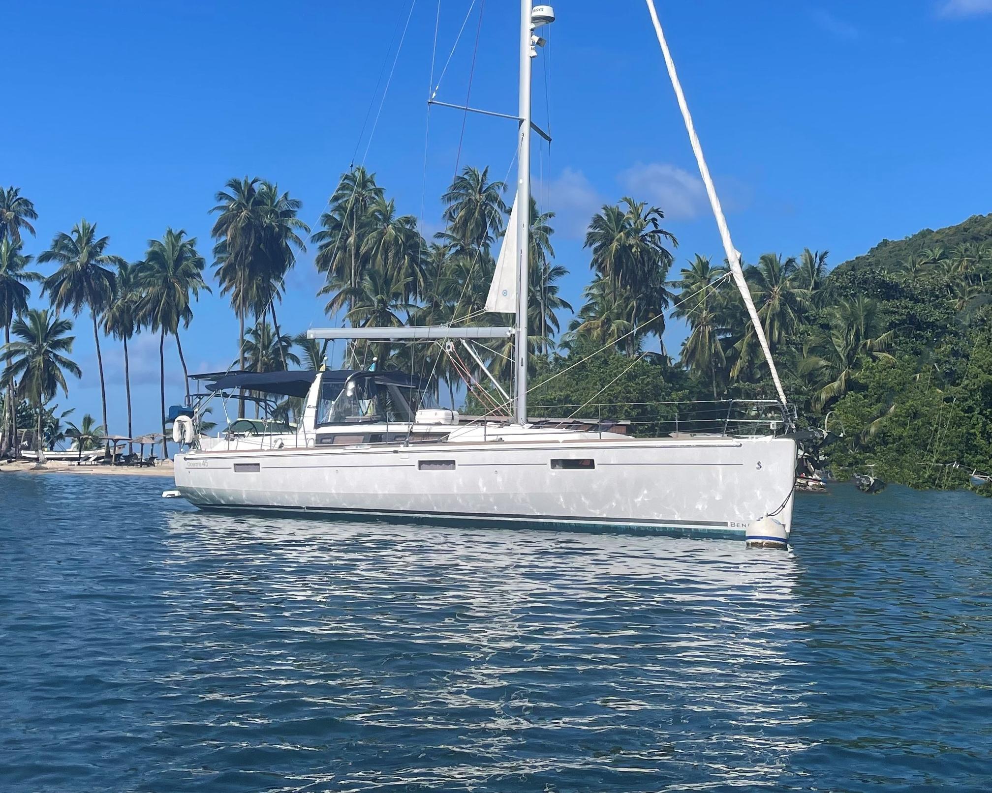 Yacht Photos Pics