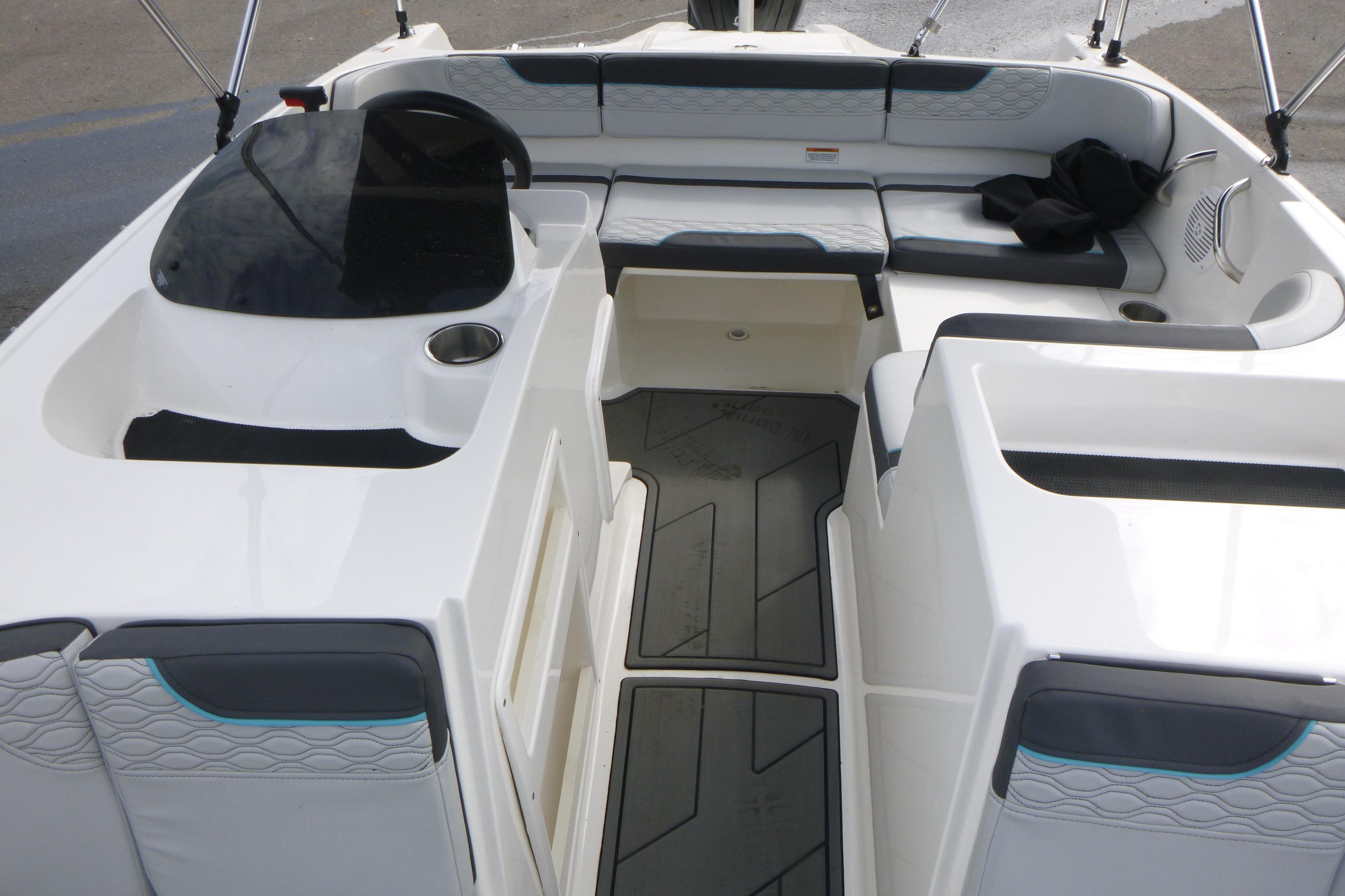 2022 Bayliner Element M17 Gallery