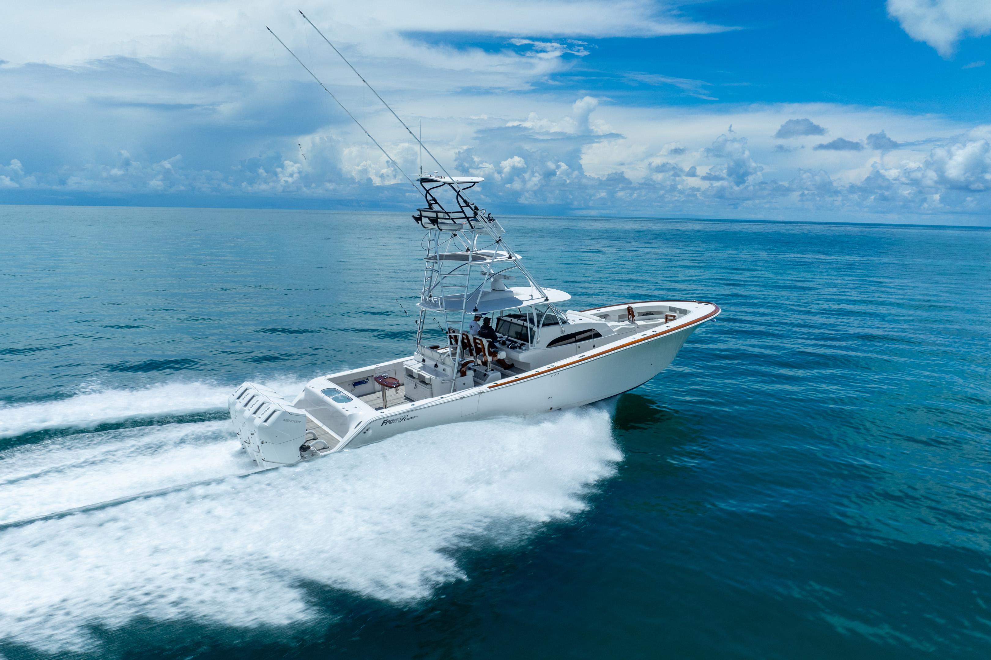 2023-front-runner-47-center-console-power-9453394-20240703111218287-1_XLARGE