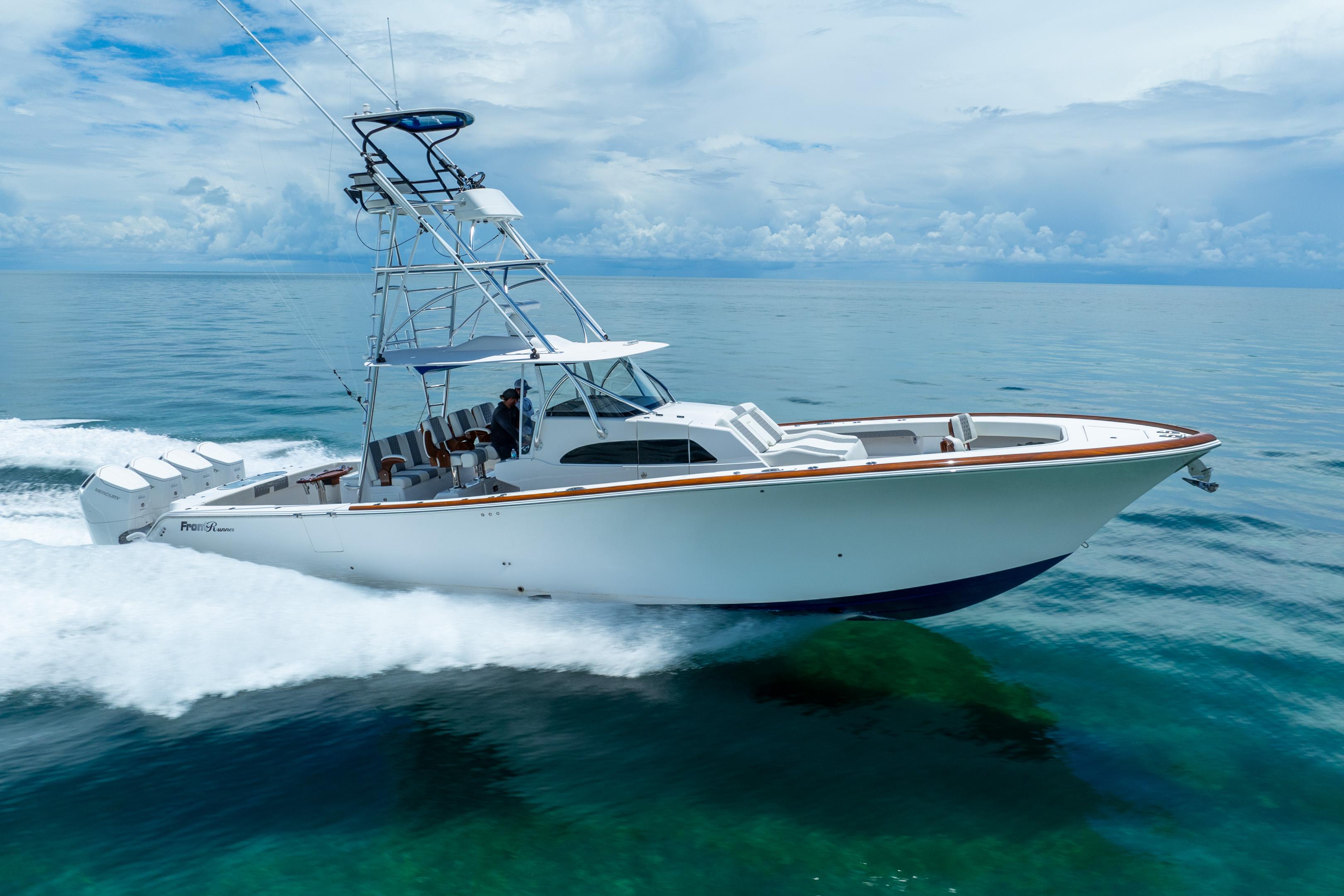 2023-front-runner-47-center-console-power-9453394-20240703111224204-1_XLARGE
