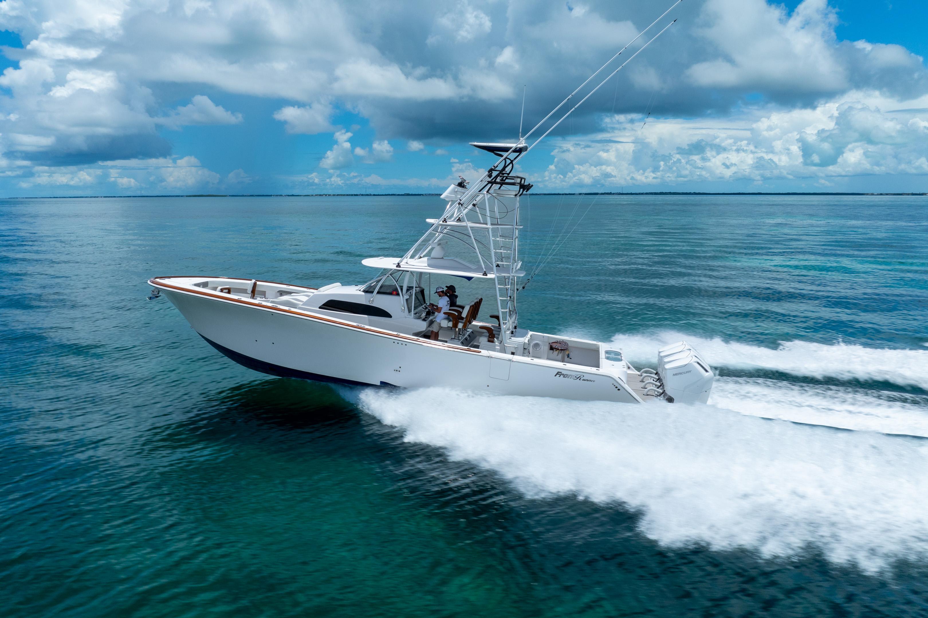 2023-front-runner-47-center-console-power-9453394-20240703111242546-1_XLARGE