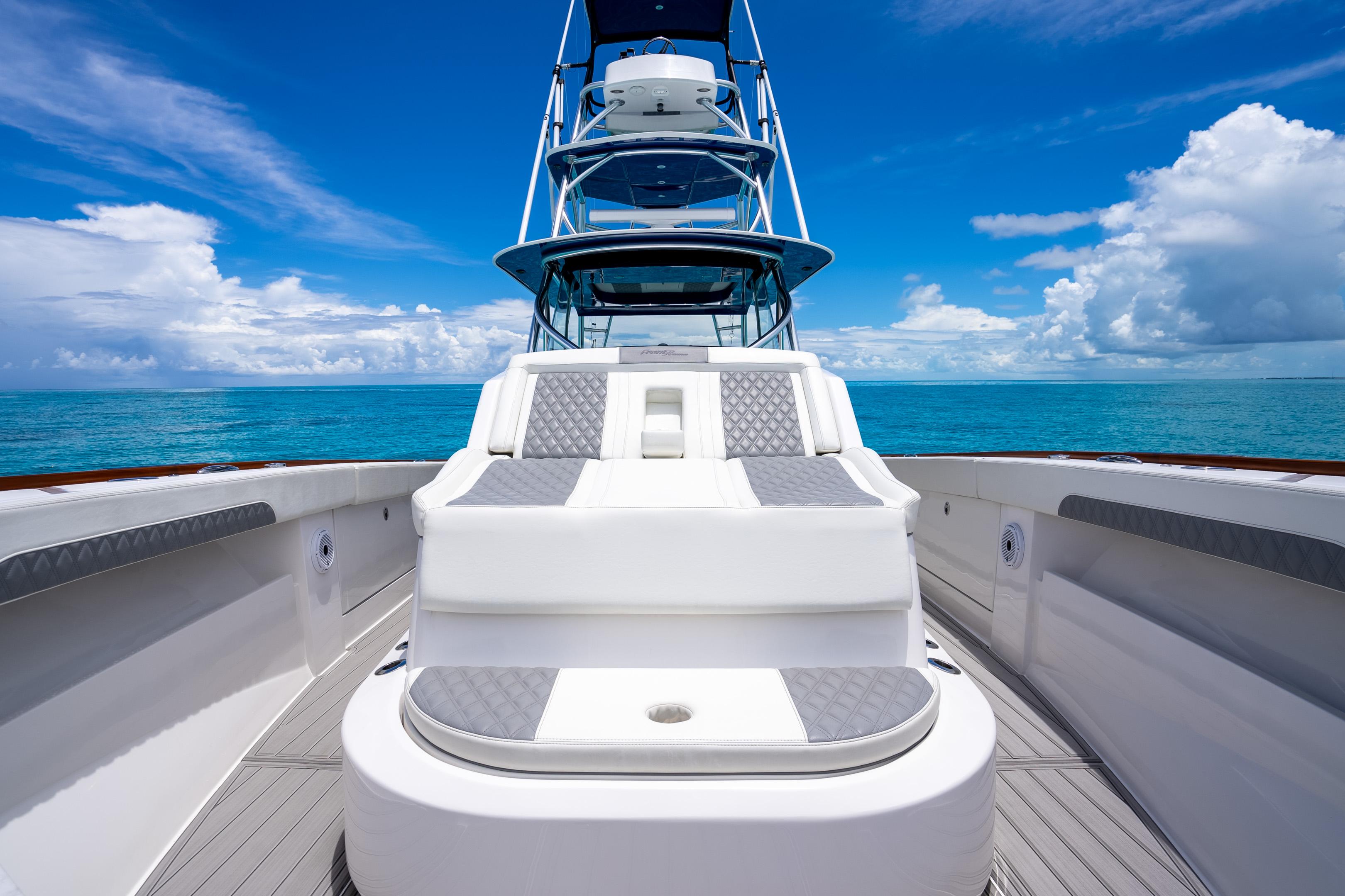 2023-front-runner-47-center-console-power-9453394-20240703111454506-1_XLARGE