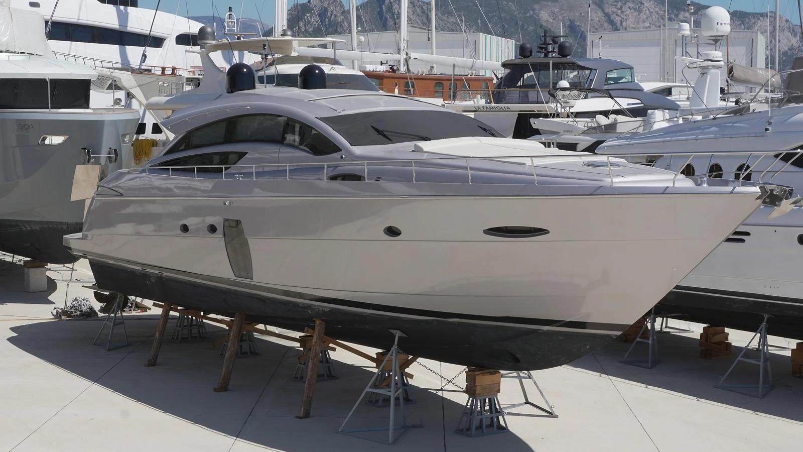 2010 Pershing 72 FREEDOM 2
