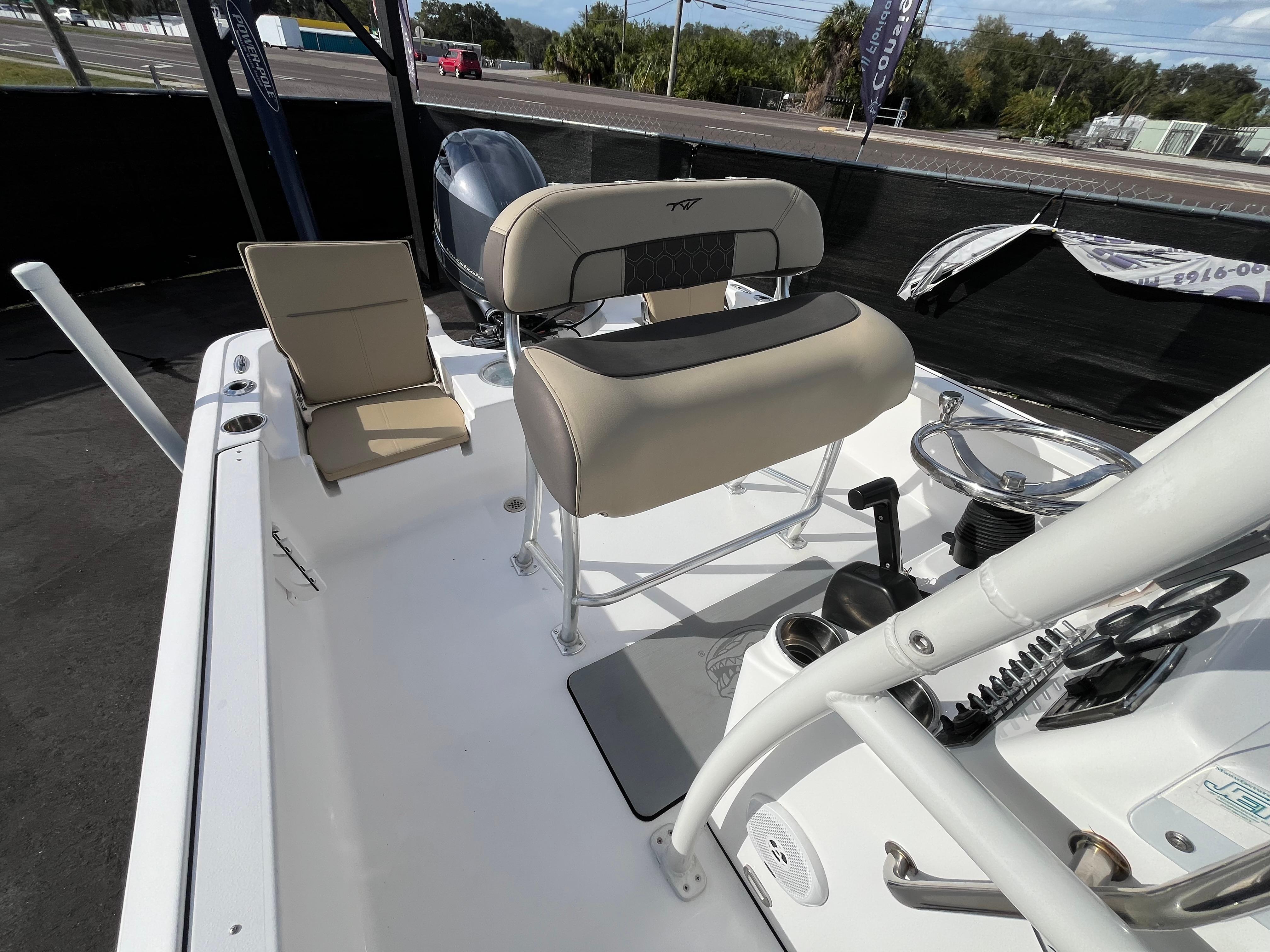 2016 Tidewater 1910 Bay Max – Yachtbrokers of Annapolis