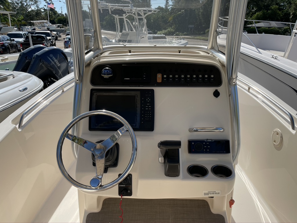 2017 Grady-White Fisherman 209