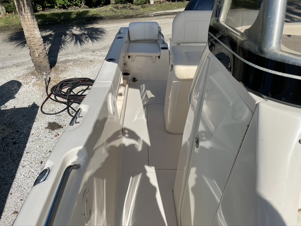 2017 Grady-White Fisherman 209