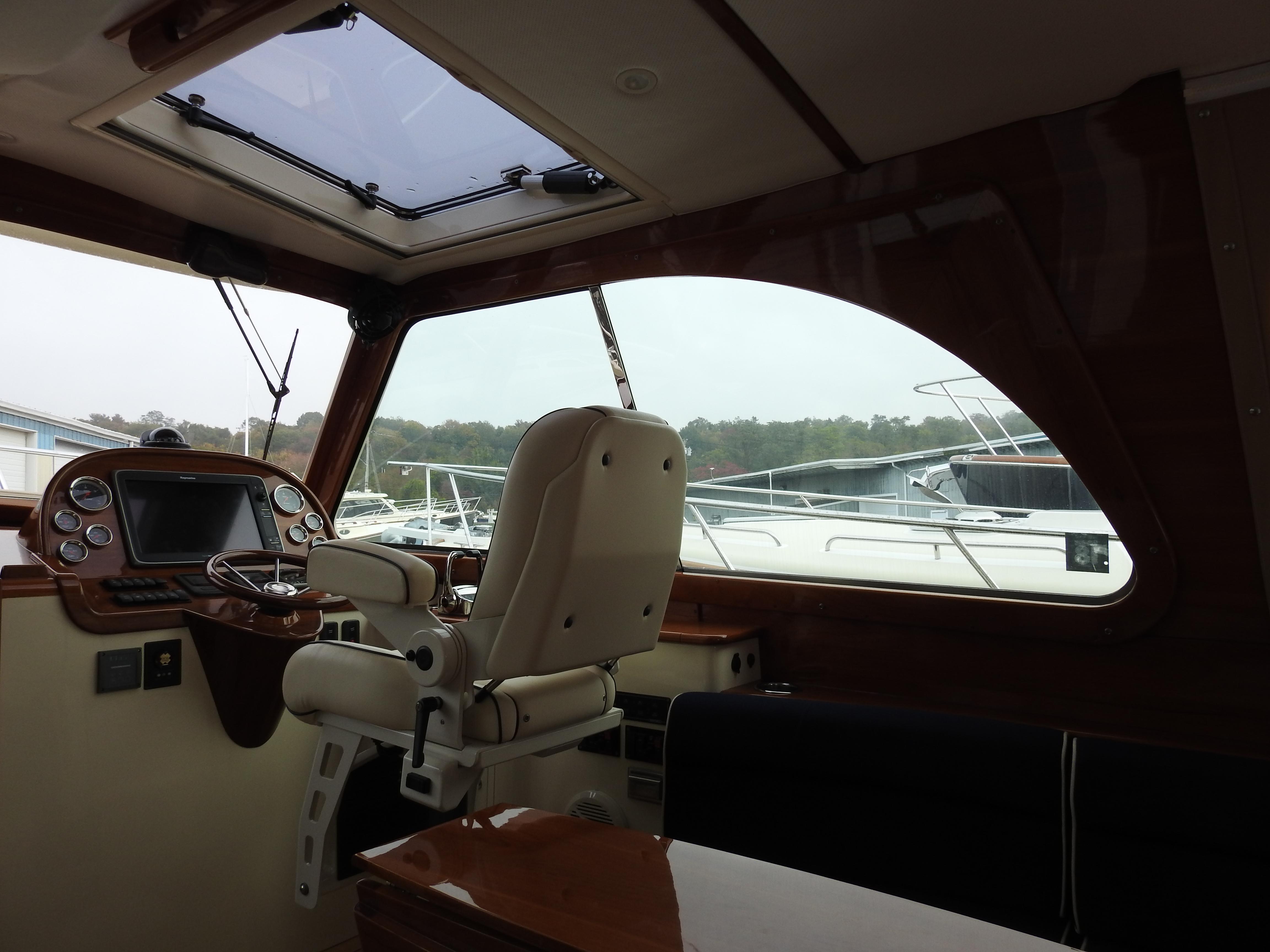 Knot For Sale Yacht for Sale  37 Hinckley Yachts Sag Harbor, NY