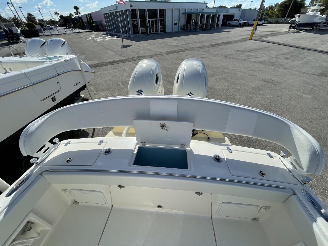 2008 Silverhawk 2700cc Colleen -transom livewell