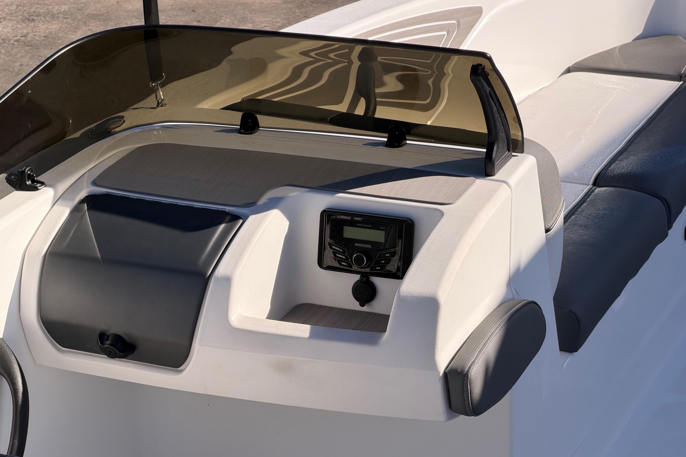 2024 Tahoe T21 #TBMP3873L inventory image at Sun Country Marine Group, Newport Beach