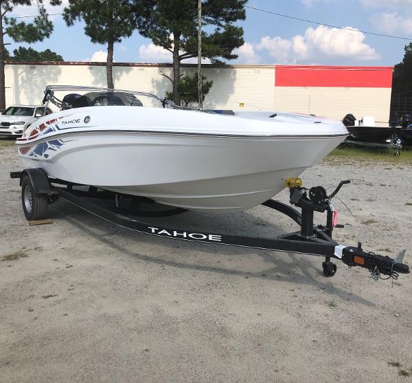 2022 Tahoe boat for sale, model of the boat is T18 & Image # 3 of 24