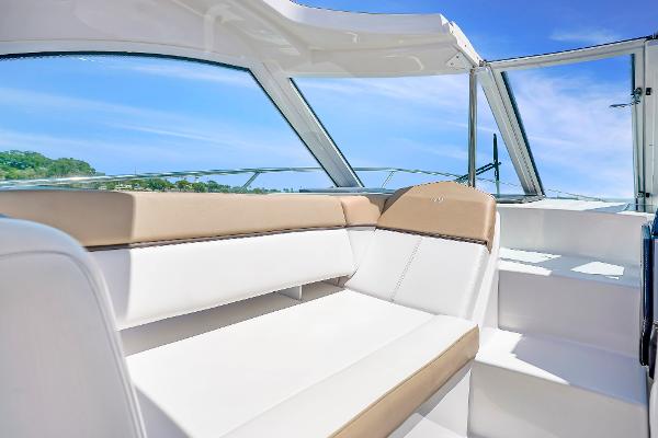 43' Four Winns, Listing Number 100900776, - Photo No. 17