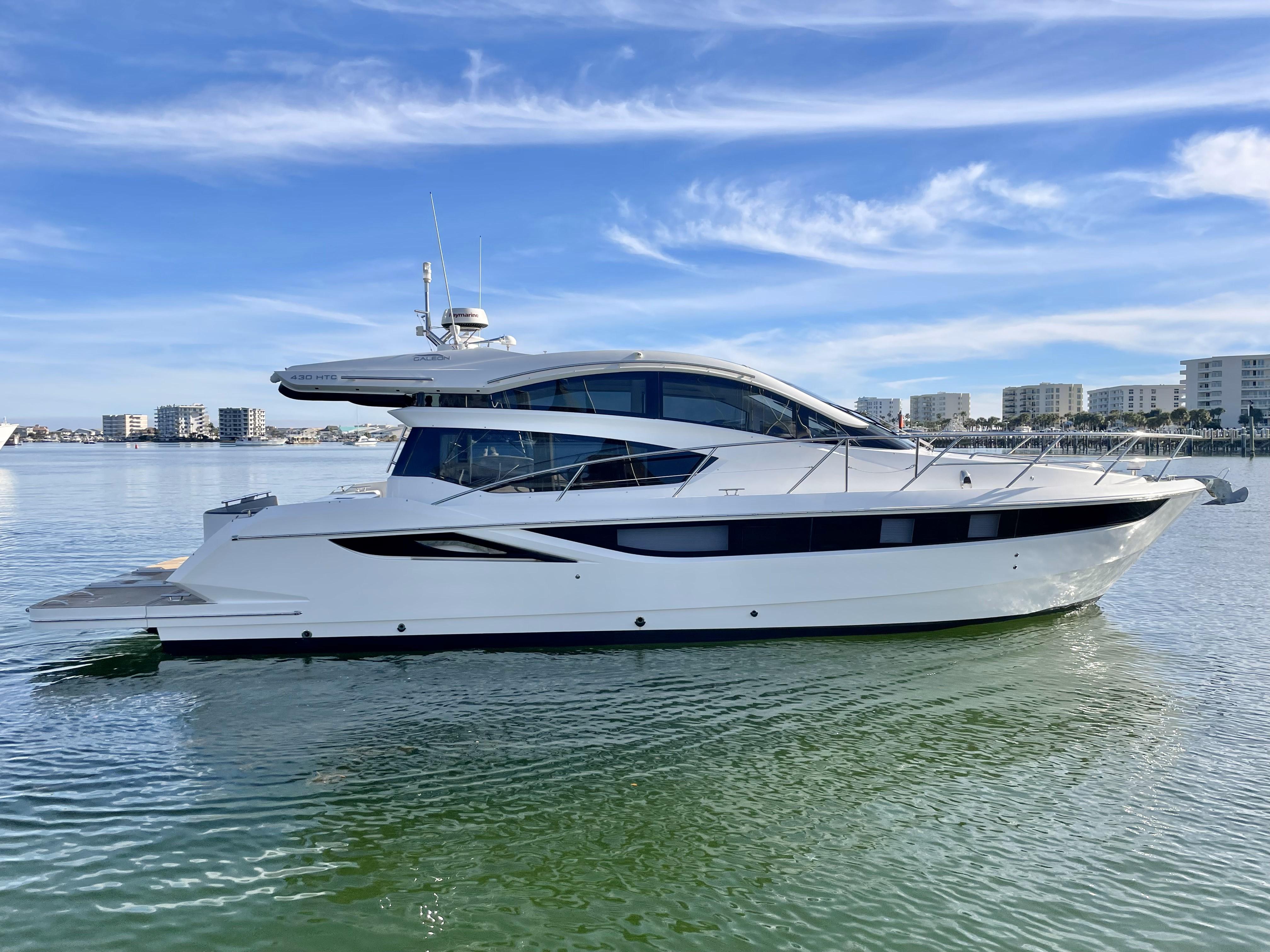 Our Trade Yacht Photos Pics 2018 Galeon 430 HTC  STBD Profile