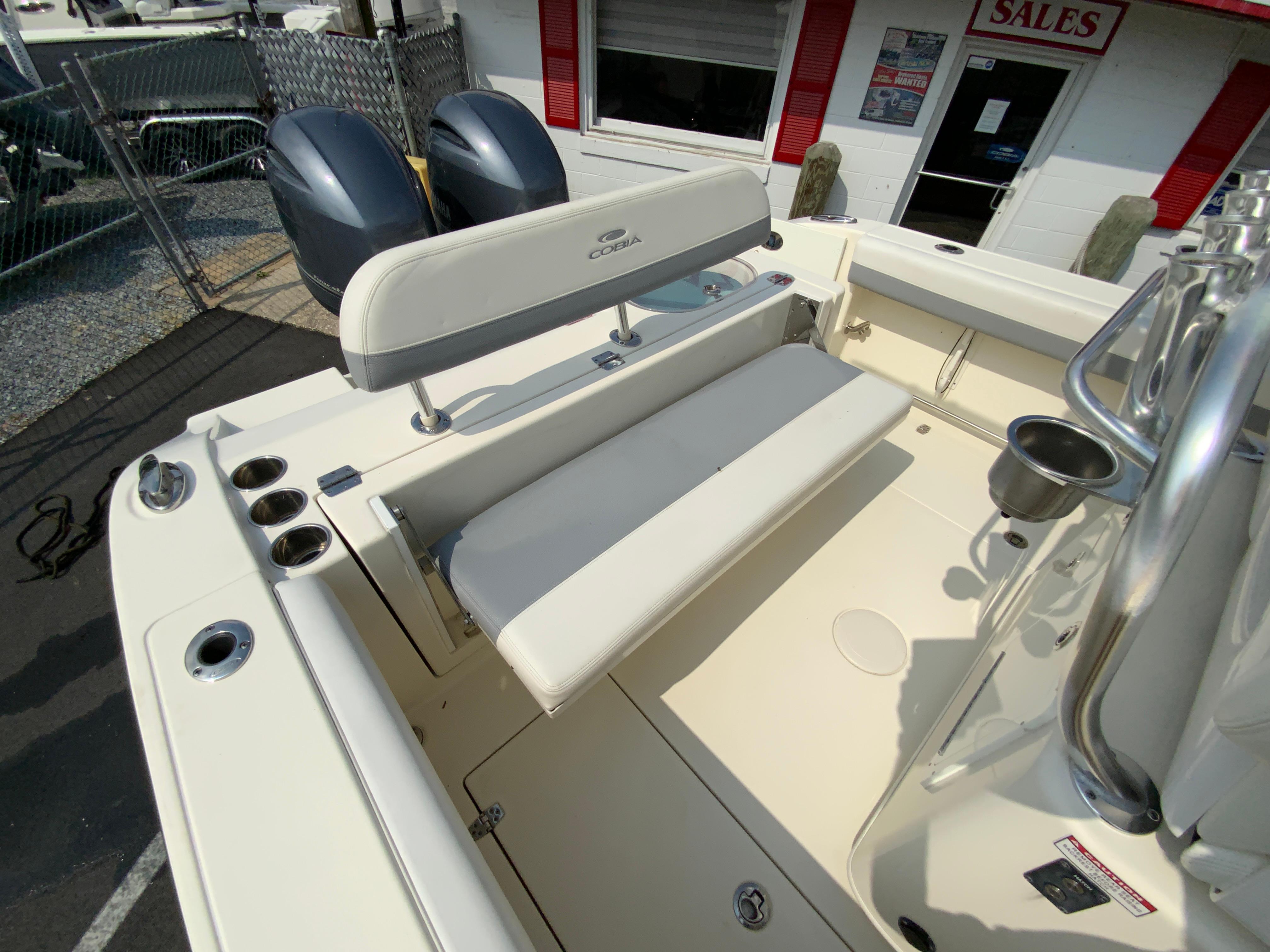 2018 Cobia 261 Center Console-36