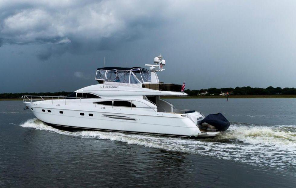 2001 Princess 65 flybridge