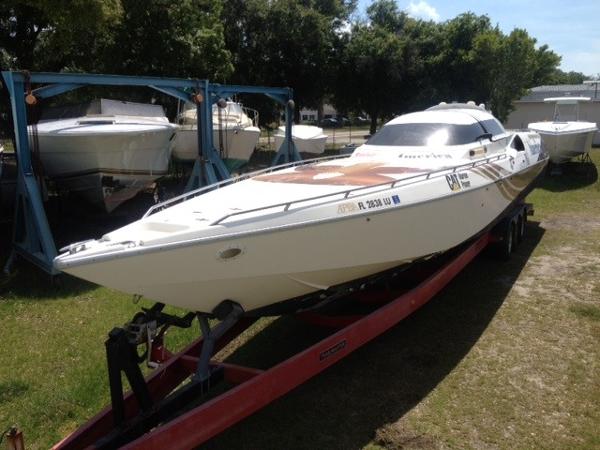 46' Cougar Offshore Racing Hull