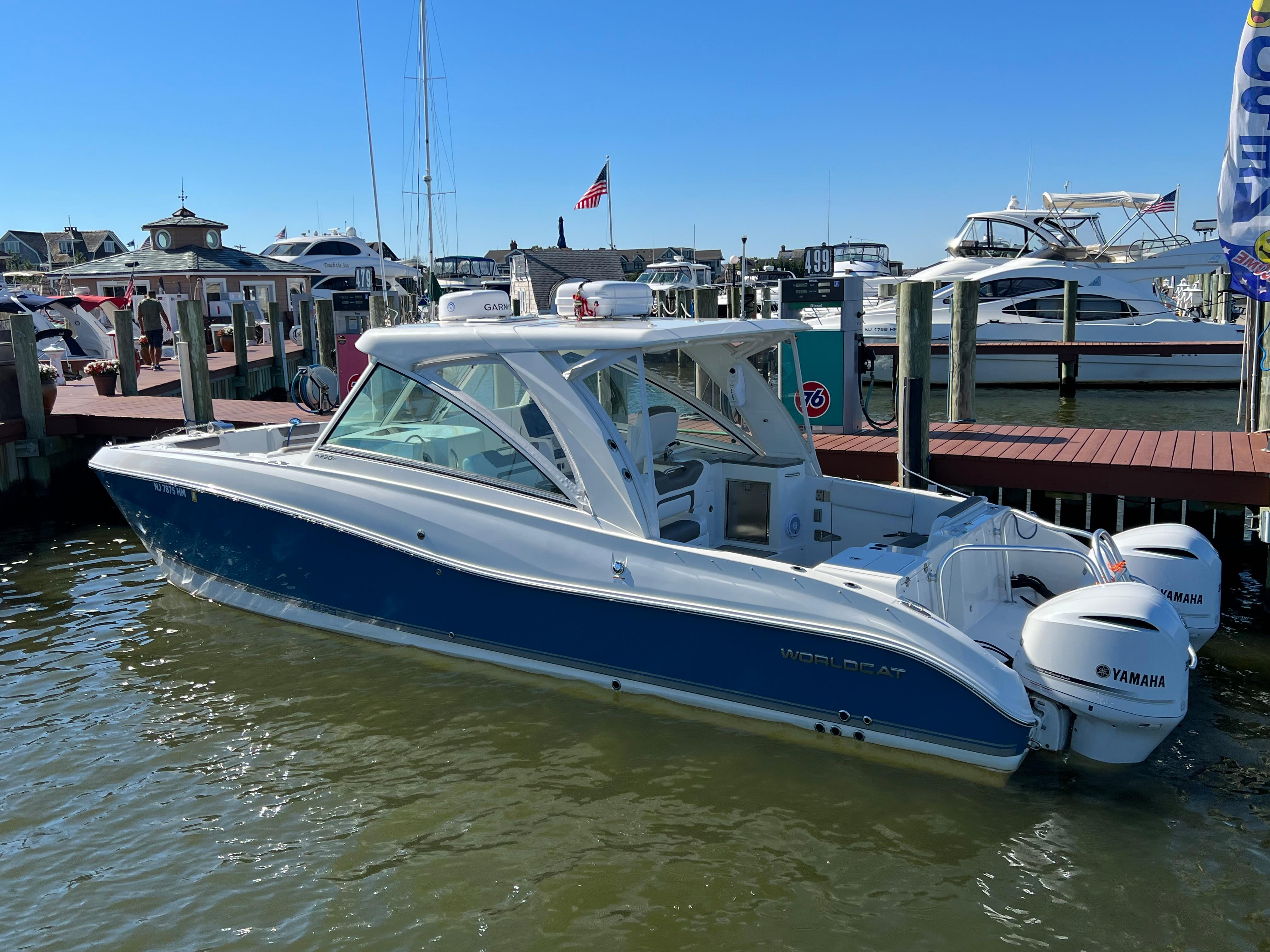 2019-world-cat-320-dc-power-9773404-20250502055746850-1_XLARGE