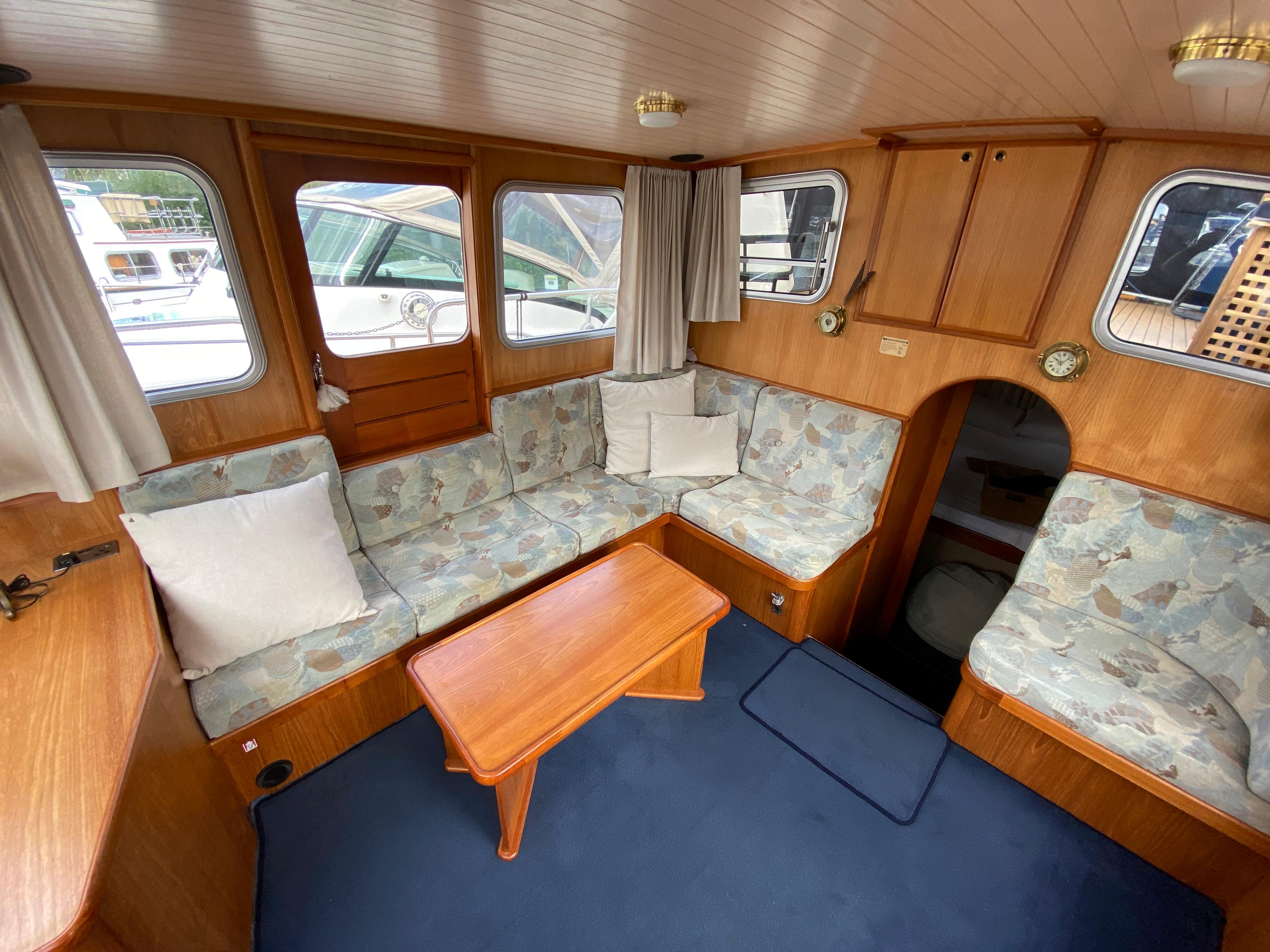 2003 Aquanaut Beauty 1200 AK