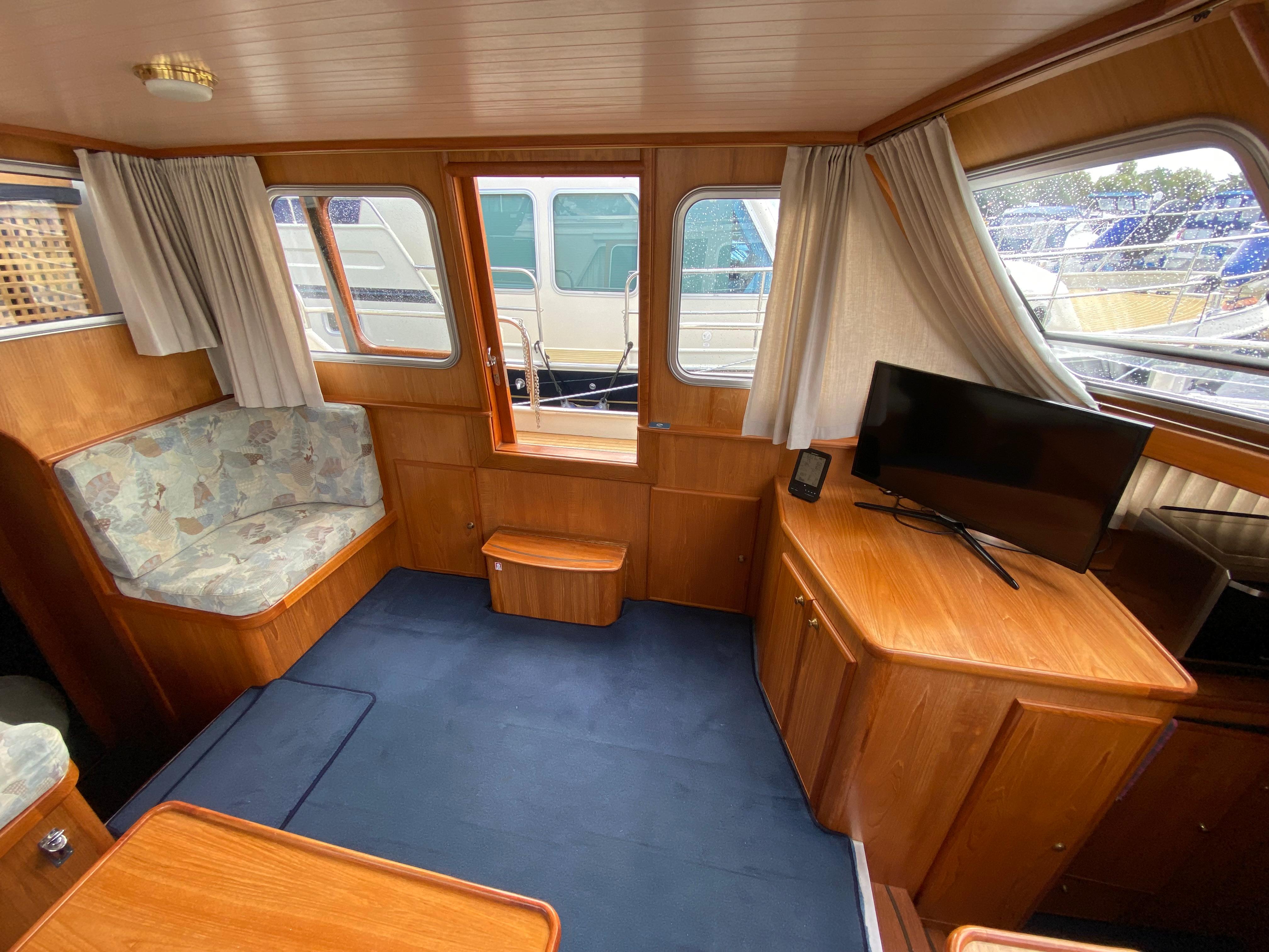 2003 Aquanaut Beauty 1200 AK