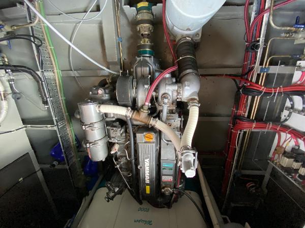 2003 Aquanaut Beauty 1200 AK