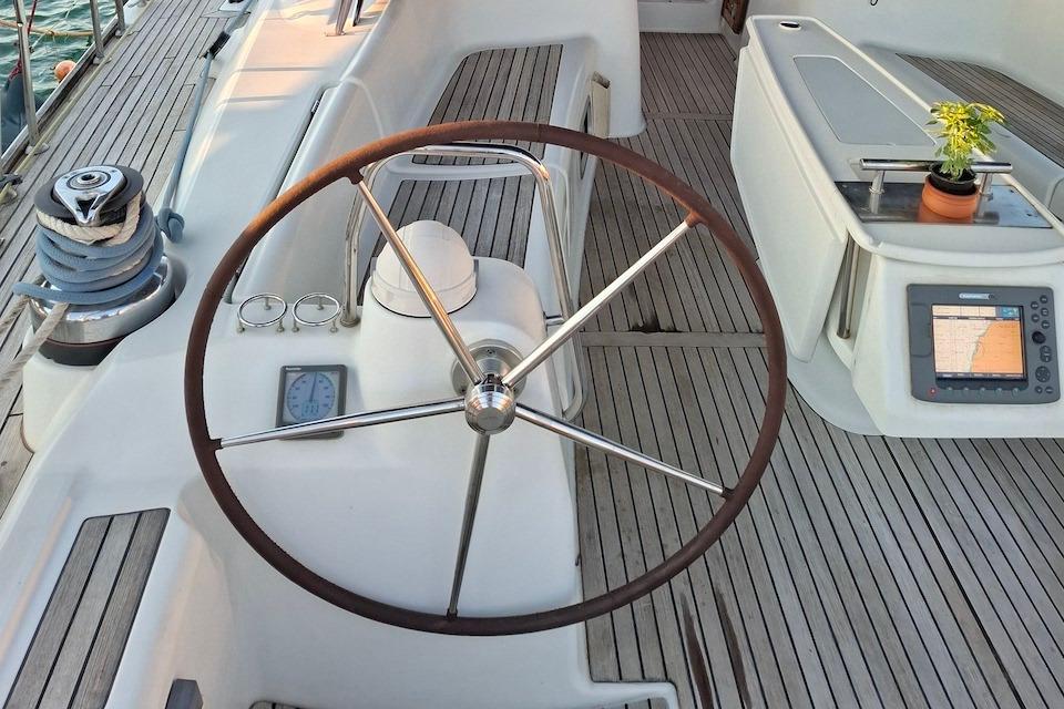 Yacht Photos Pics