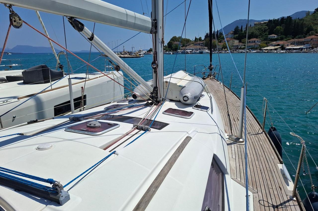 Yacht Photos Pics