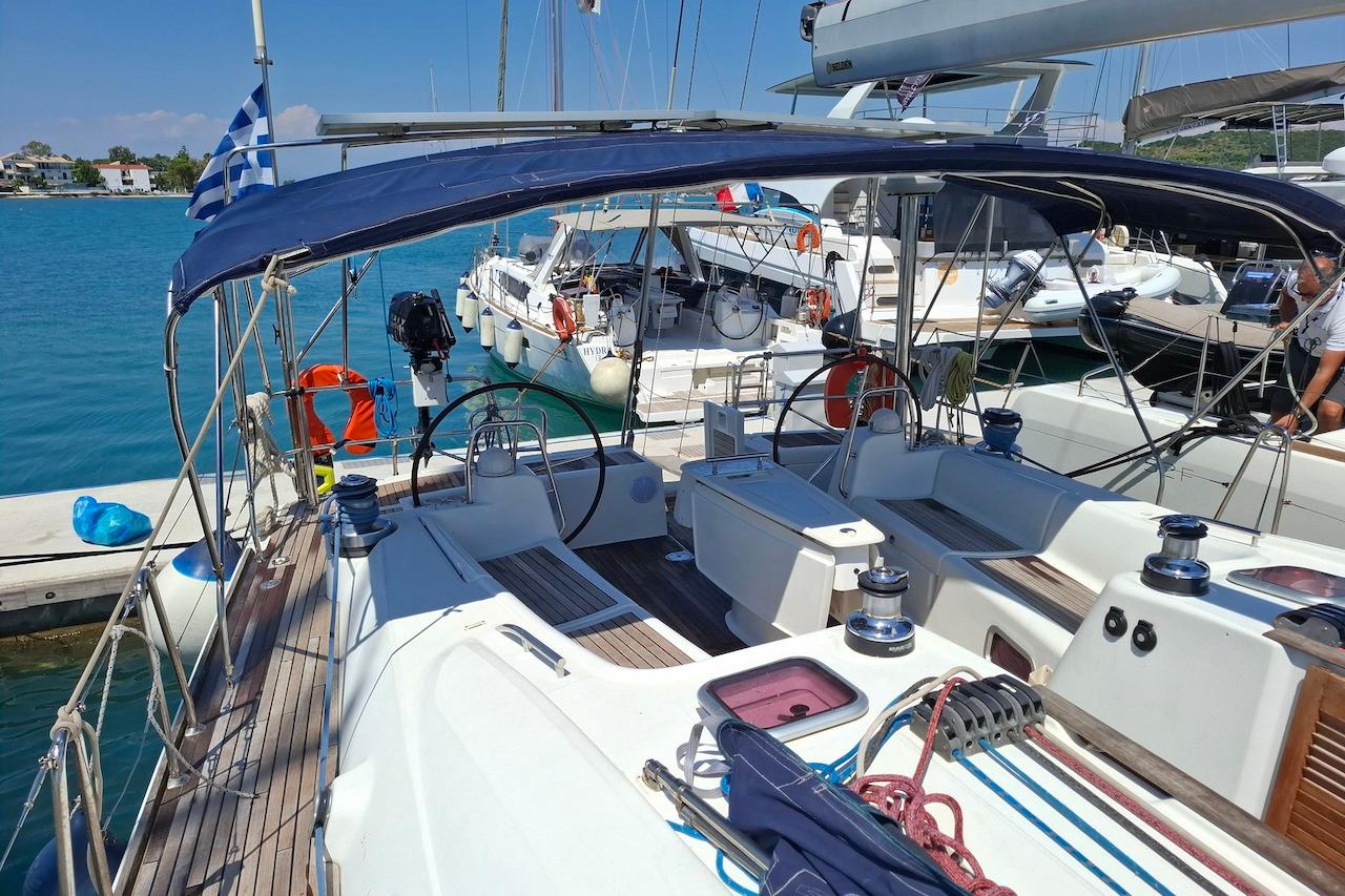 Yacht Photos Pics