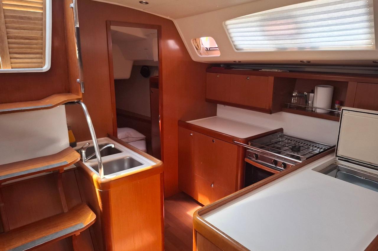 Yacht Photos Pics