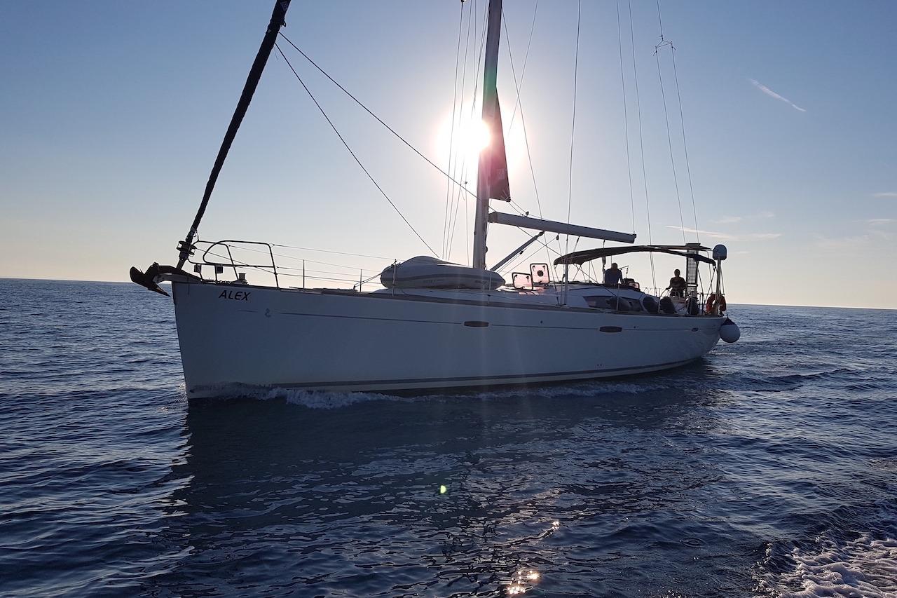 Yacht Photos Pics
